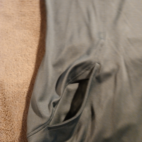 Dress - Picture 6 of 8